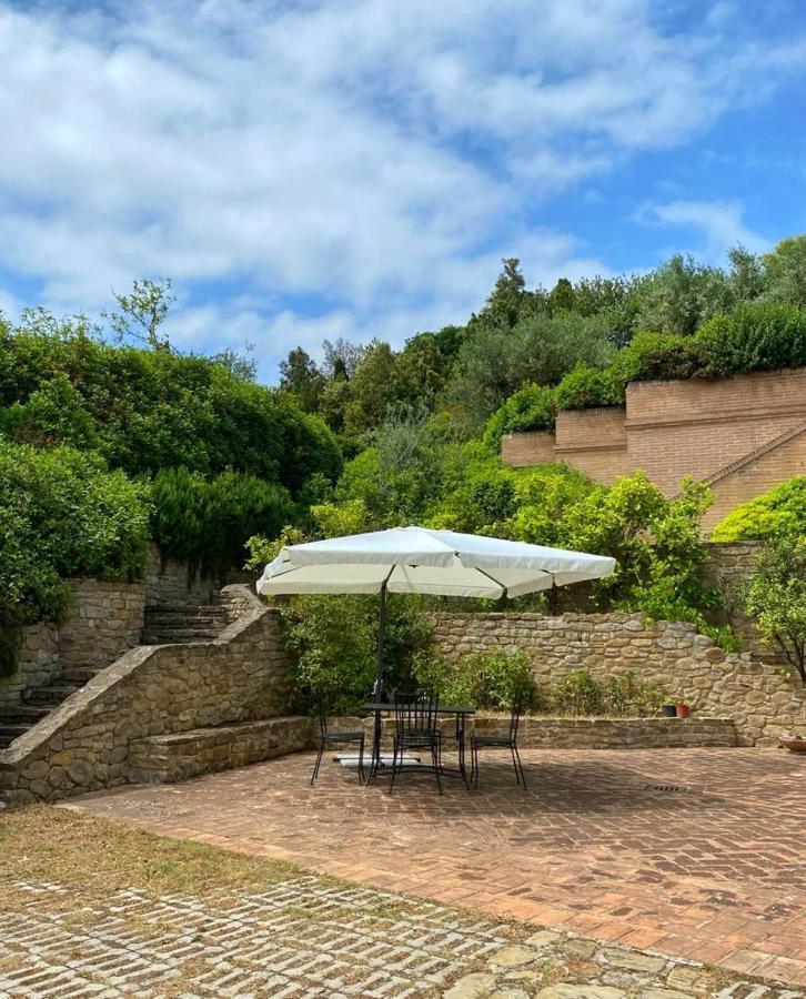 Rustico Althea - Immerso Nel Verde Civitanova Marche Bagian luar foto
